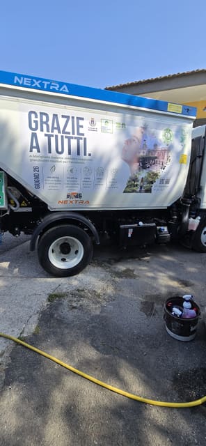 Automezzi, lavoro realizzato da Public Look